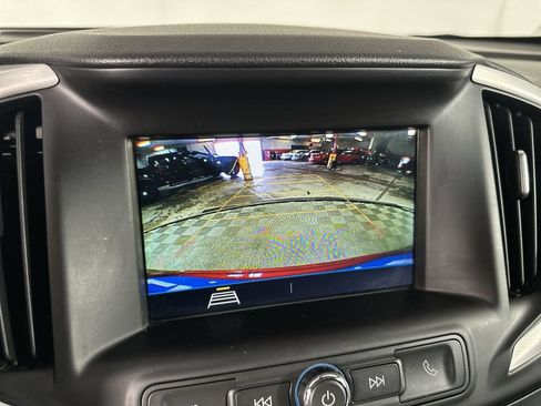 Used 2019 GMC Terrain SLE FWD image 17