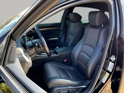 Used 2022 Honda Accord Sport image 8