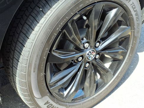 Used 2024 Buick Envista Sport Touring w/ Convenience I Package FWD image 29
