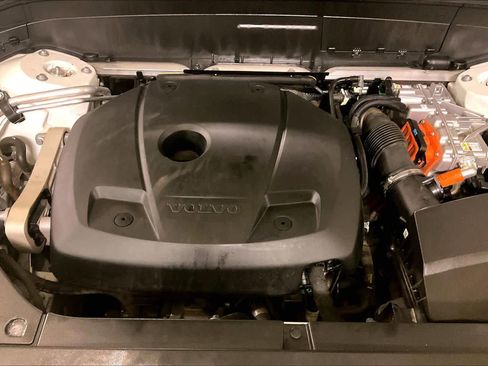 Used 2022 Volvo XC90 T8 Inscription w/ Lounge Package image 29