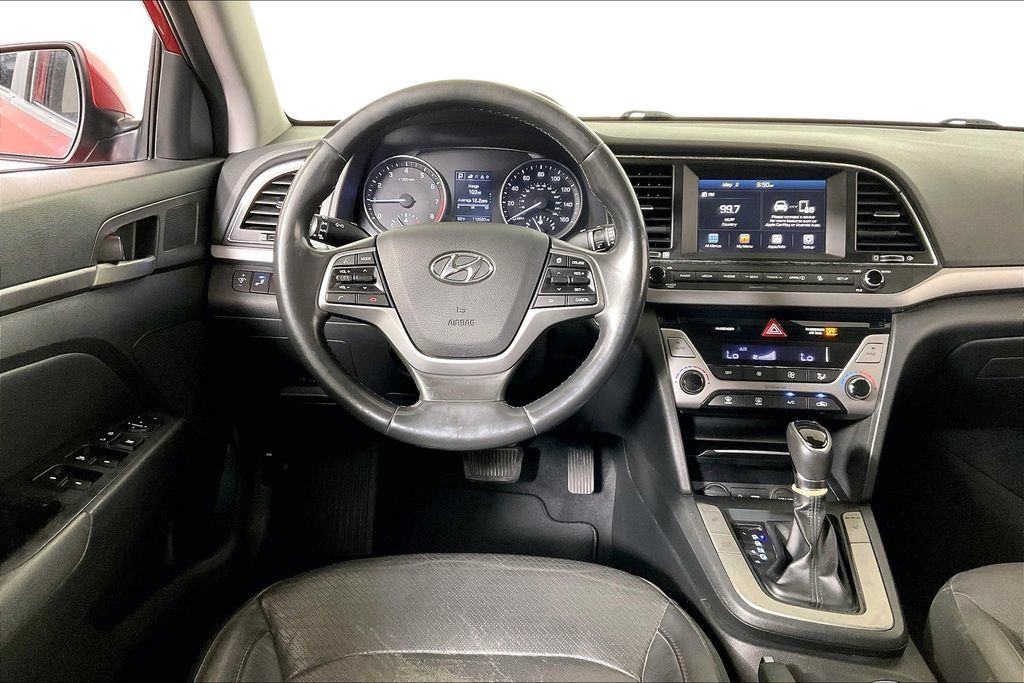 Used 2017 Hyundai Elantra Limited FWD image 5