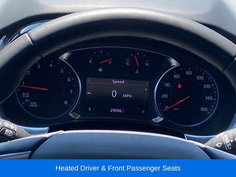 Certified 2023 Chevrolet Traverse LT FWD image 9
