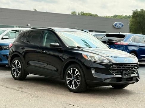 Certified 2022 Ford Escape SEL w/ SEL Stealth AWD Package image 30