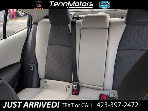 Used 2020 Toyota Corolla LE FWD image 12
