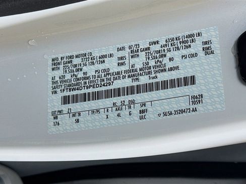 Used 2023 Ford F450 Lariat w/ Lariat Ultimate Package image 38