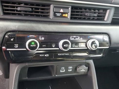 Used 2025 Honda Pilot EX-L image 20