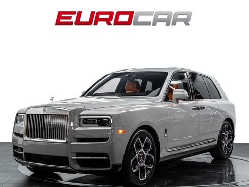 Used 2023 Rolls-Royce Cullinan AWD/4WD image 1
