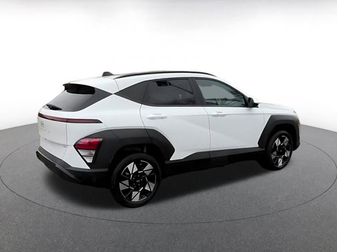Used 2025 Hyundai Kona SEL image 15