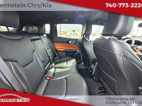 Used 2024 Jeep Compass Limited image 25