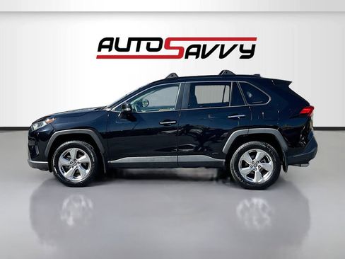 Used 2021 Toyota RAV4 Limited image 4