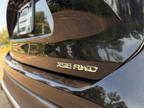 Used 2024 Toyota Highlander XSE AWD/4WD image 51
