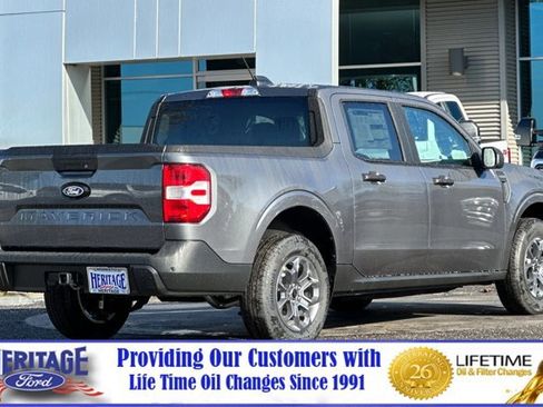 New 2025 Ford Maverick XLT image 4