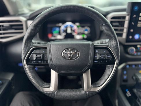 Used 2023 Toyota Sequoia Limited image 6