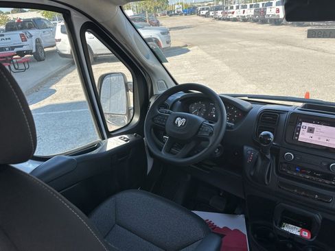 New 2026 RAM ProMaster 2500 w/ Convenience Group image 47