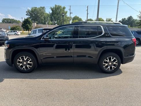 Used 2022 GMC Acadia SLE w/ Driver Convenience Package image 6