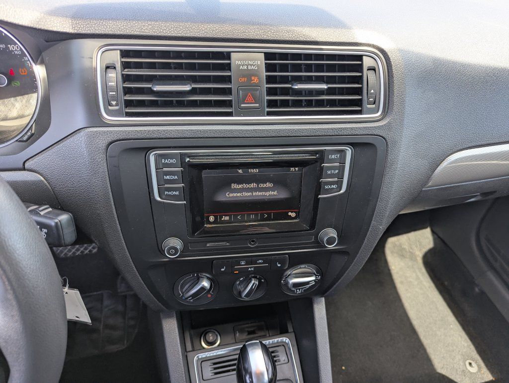 Used 2017 Volkswagen Jetta S FWD image 15