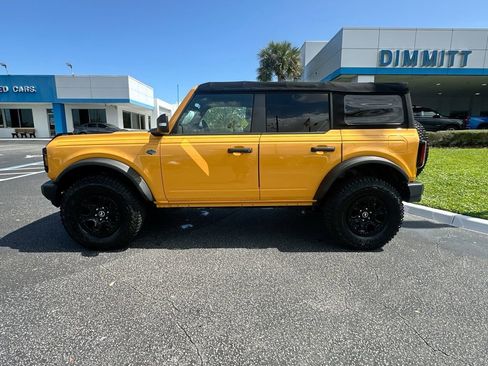 Used 2022 Ford Bronco Wildtrak image 9