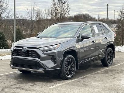 Used 2022 Toyota RAV4 SE