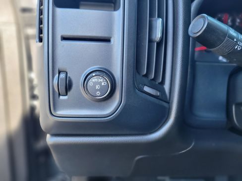 Certified 2018 GMC Sierra 1500 4WD Double Cab 143.5 w/ Elevation Edition image 19