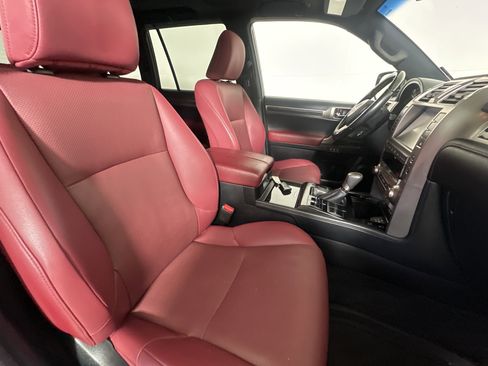 Used 2021 Lexus GX 460 Premium w/ Premium Package image 25