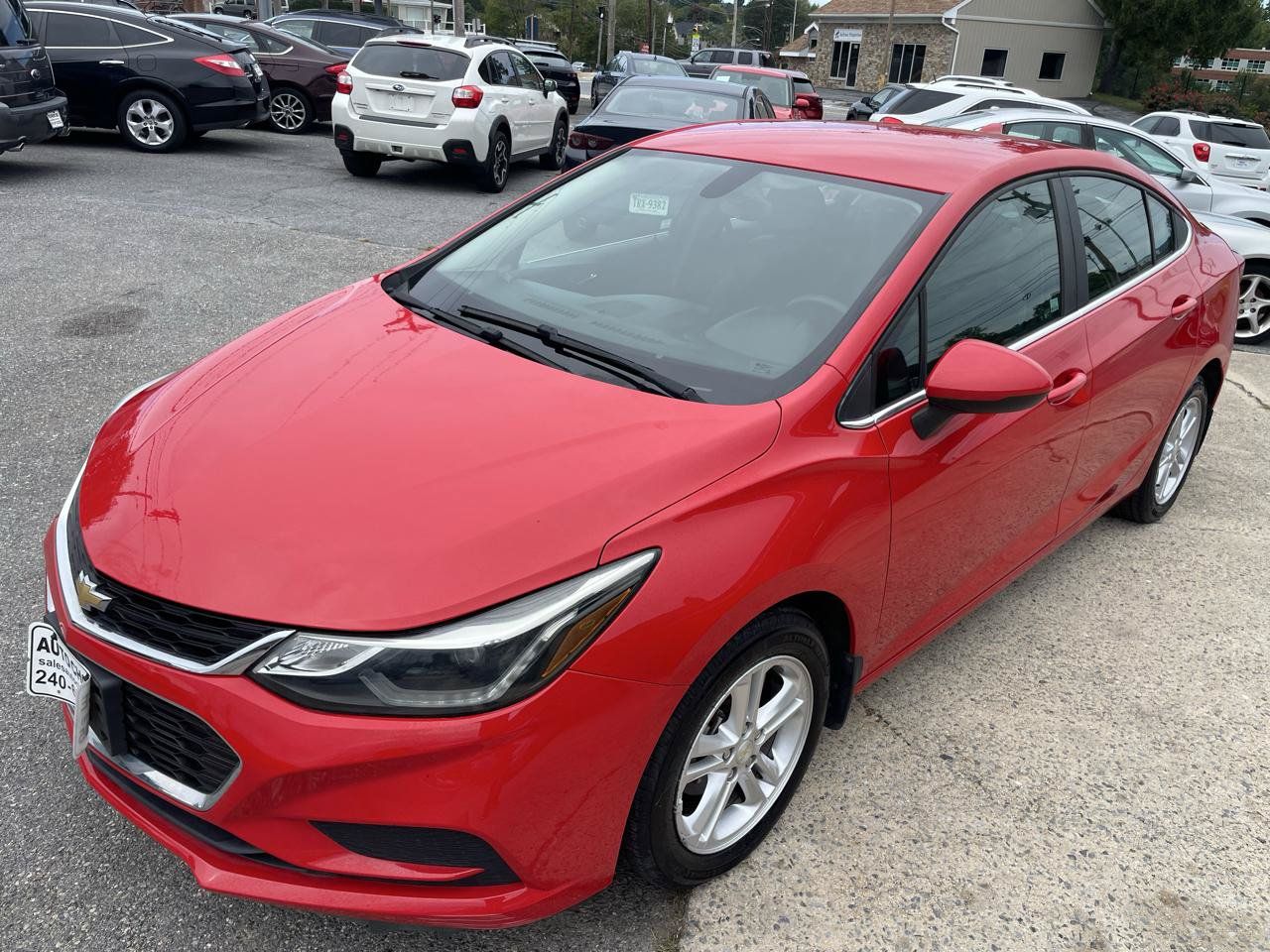 Used 2018 Chevrolet Cruze LT FWD image 27