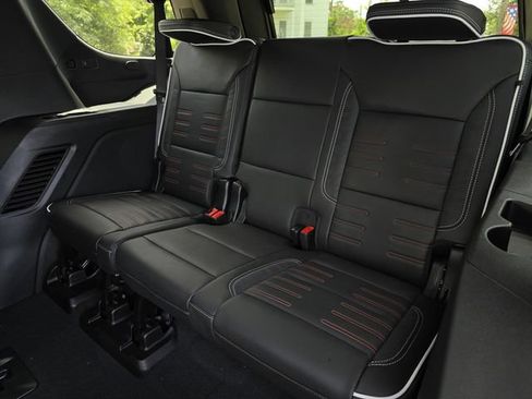 New 2026 GMC Yukon AT4 Ultimate AWD/4WD image 22