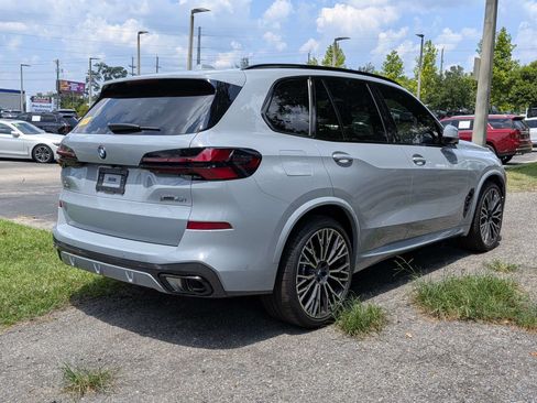 Used 2026 BMW X5 xDrive40i w/ M Sport Package AWD/4WD image 5