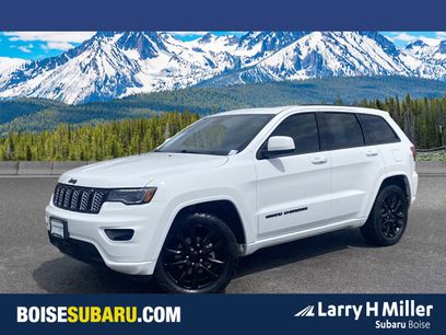 Used 2020 Jeep Grand Cherokee Altitude