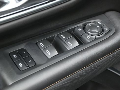 Used 2021 GMC Yukon AT4 w/ Rear Media and Nav Package image 10