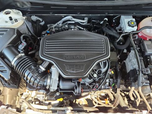 Certified 2020 Cadillac XT6 Premium Luxury FWD image 27