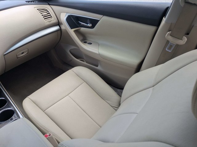 Used 2014 Nissan Altima 2.5 SV w/ Convenience Package FWD image 15