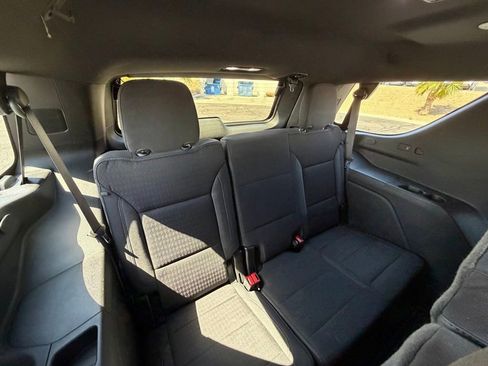 Used 2024 Chevrolet Tahoe LS AWD/4WD image 21