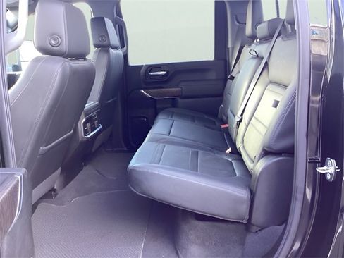 Used 2023 GMC Sierra 2500 Denali w/ Denali Ultimate Package image 16
