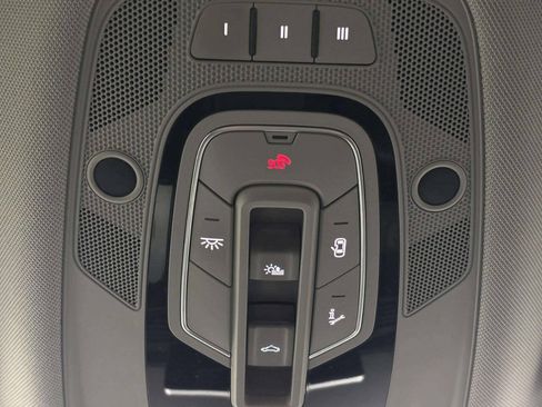 Used 2018 Audi Q5 2.0T Premium Plus AWD/4WD image 32