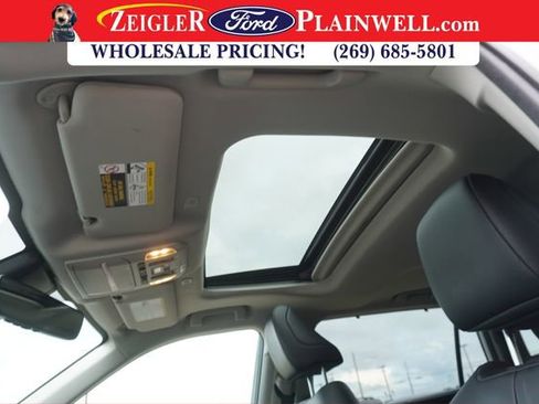 Used 2023 Toyota Highlander XLE image 20