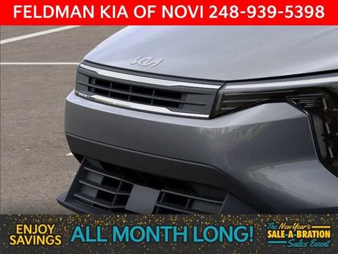 New 2025 Kia K4 LXS image 12