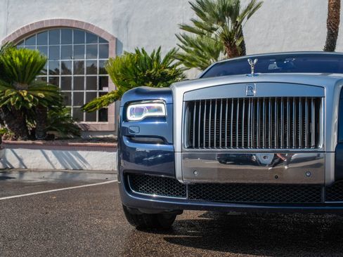 Used 2016 Rolls-Royce Ghost image 20