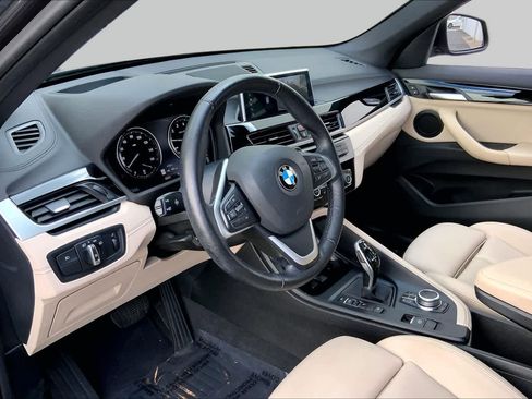 Used 2020 BMW X1 xDrive28i w/ Premium Package AWD/4WD image 17