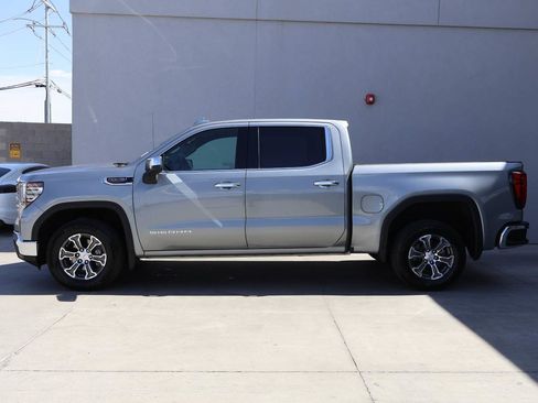 Used 2026 GMC Sierra 1500 SLT RWD image 2