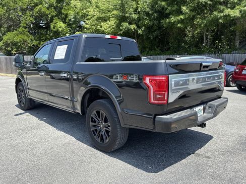 Used 2015 Ford F150 Platinum w/ Equipment Group 701A Luxury AWD/4WD image 4