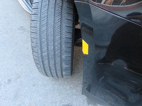 Used 2019 GMC Yukon XL SLT image 33