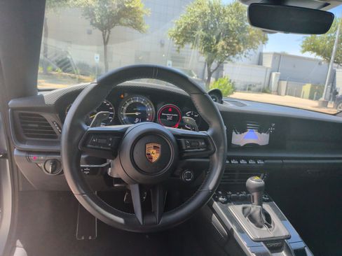 Used 2022 Porsche 911 GT3 RWD image 14