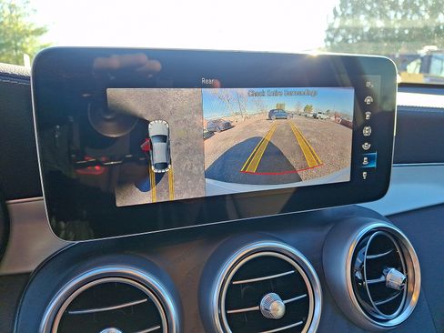 Certified 2023 Mercedes-Benz GLC 300 4MATIC Coupe image 17