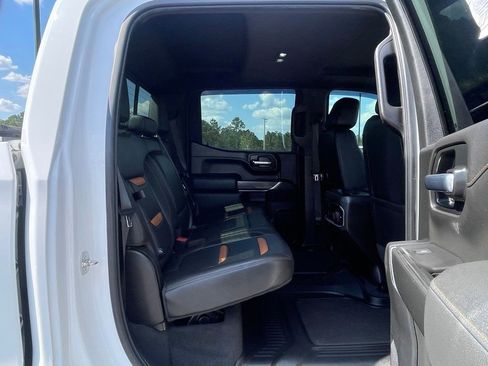 Used 2021 GMC Sierra 1500 AT4 w/ AT4 Premium Package AWD/4WD image 54