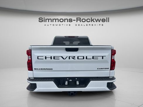 Used 2023 Chevrolet Silverado 1500 Custom w/ LPO, Dark Essentials Package image 5