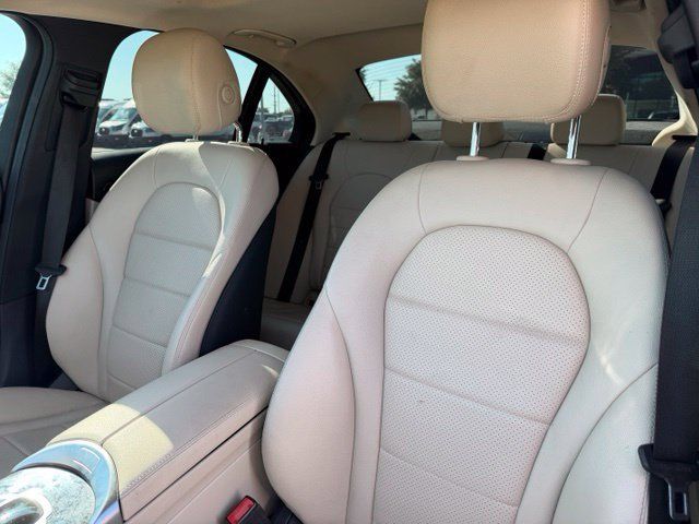 Used 2021 Mercedes-Benz C 300 Sedan image 12