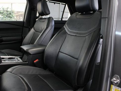 Used 2021 Ford Explorer ST w/ Equipment Group 401A image 29