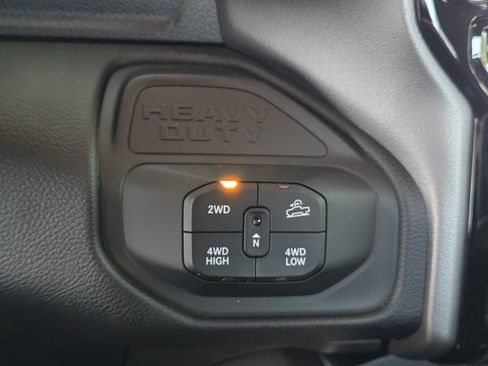New 2026 RAM 2500 Big Horn AWD/4WD image 23