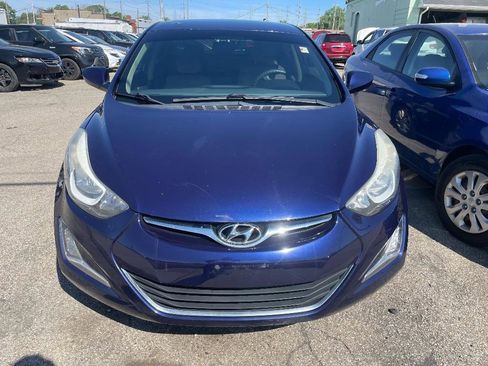 Used 2014 Hyundai Elantra SE w/ Option Group 02 image 2