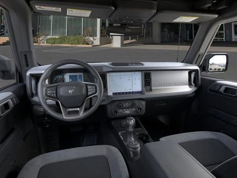 New 2025 Ford Bronco Big Bend image 9